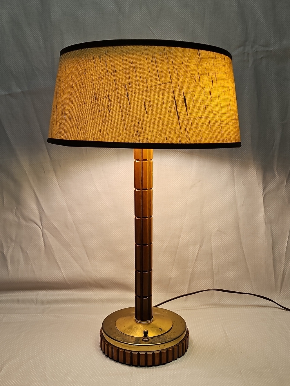 Authentic Mid-Century Modern Wood And Brass Gruvwood Style Lamp W/Shade